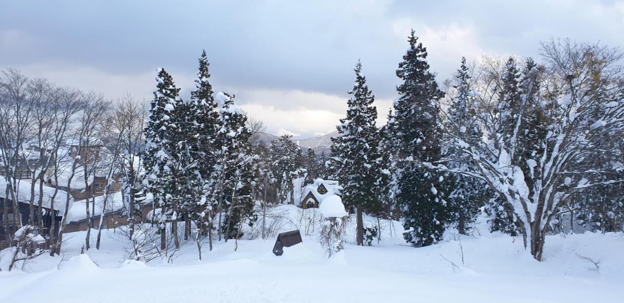 Myoko Ski Lodge In Akakura Village Екстериор снимка